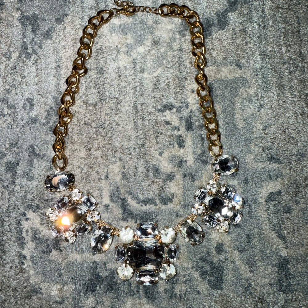 Elegant Gold and Silver Statement Necklace